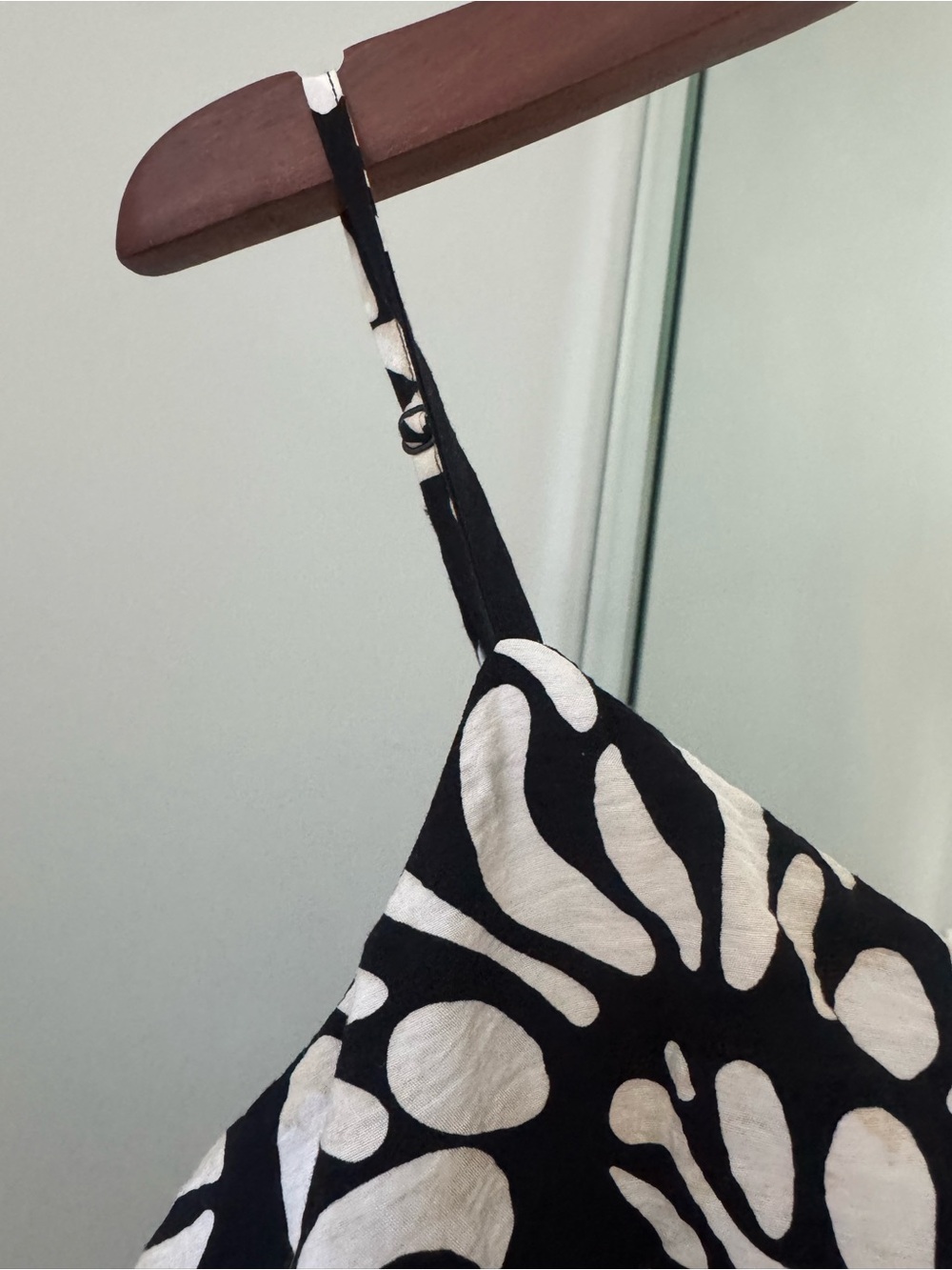 Nine West Black and White Floral Print Midi Dress - Picture 5 of 12